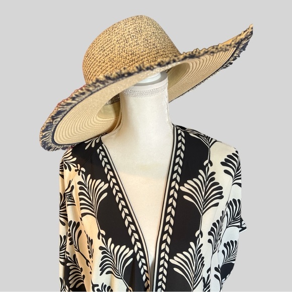 Mossimo - Floppy Fringe Beach Straw Hat, NEW - Picture 2 of 4